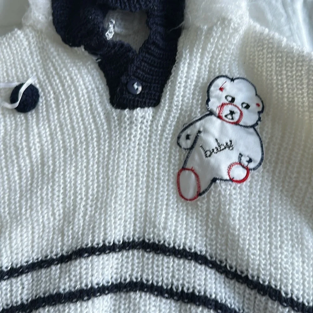 Vintage teddy bear Adorable White and Black Knit Baby Outfit